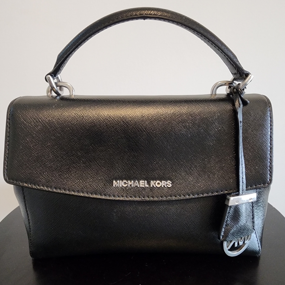Michael Kors Small Ava Bag - Picture 1 of 7